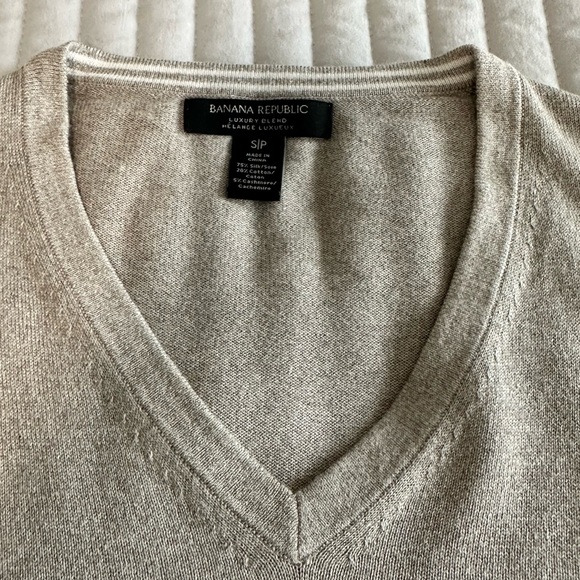 Men’s Banana Republic v-Neck sweater sz S - Picture 1 of 6